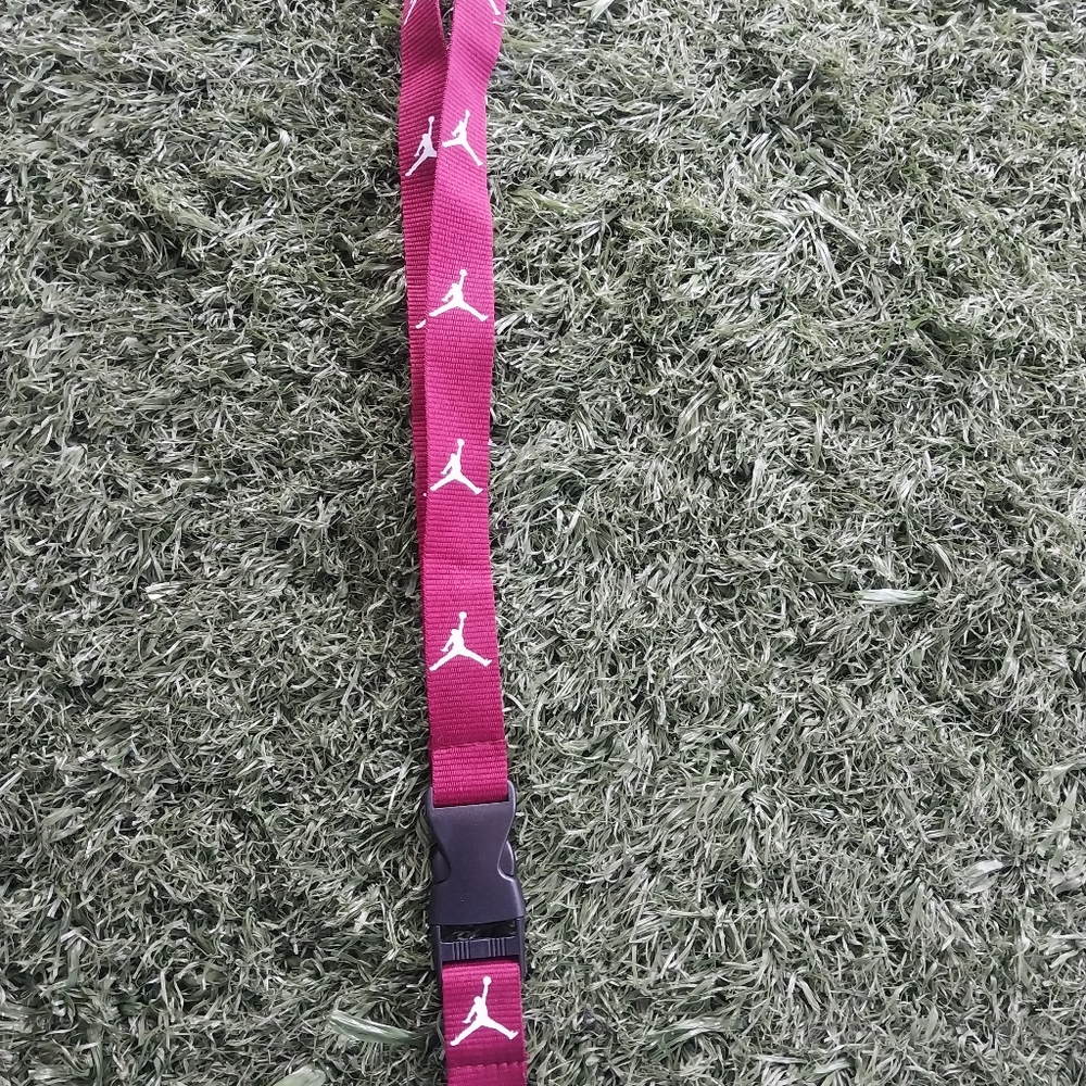 Maroon and whote lanyard